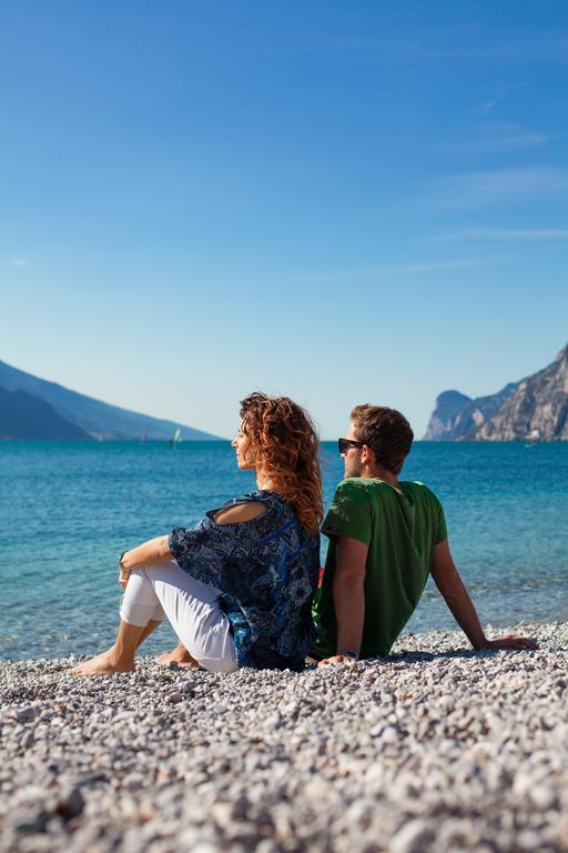 Hotel Lido Blu - Surf & Bike Torbole Sul Garda Exteriör bild